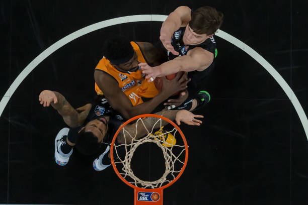 搜索引擎上 搜索引擎上