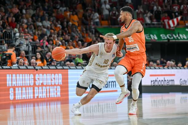 中再次闪光 中再次闪光