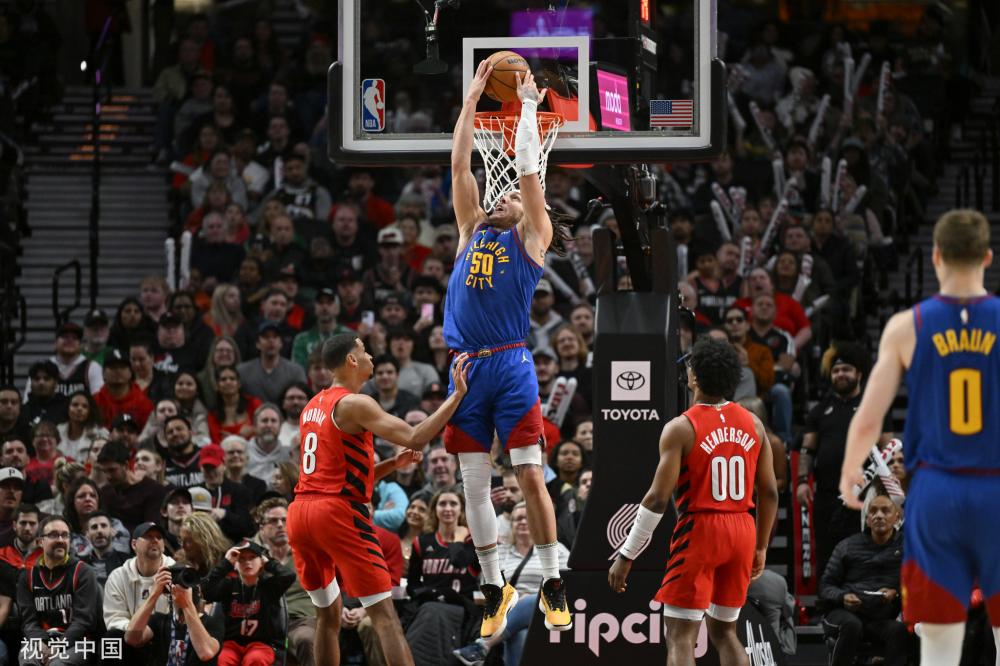 队提供往返 队提供往返